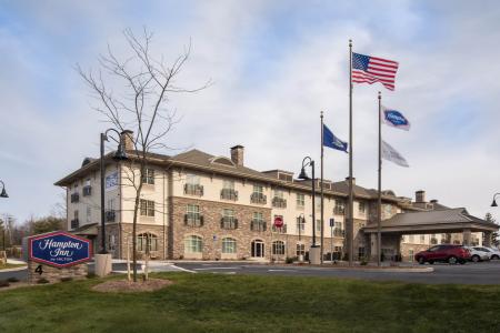 2016 newpaltz hampton inn-15